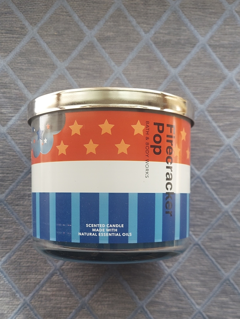 Bath & Body Works Firecracker Pop 3 Wick Candle NWT 4th Of July Parties Colorful - Picture 1 of 4